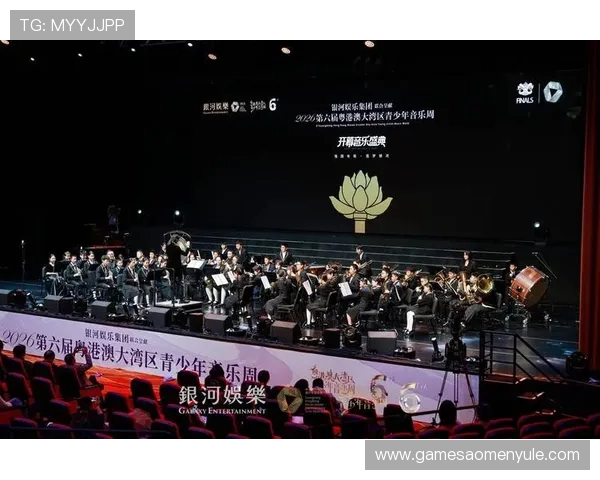 澳门百老汇舞台官网用户评论与体验分享,真实反馈助你选择最心仪的演出场次和座位安排